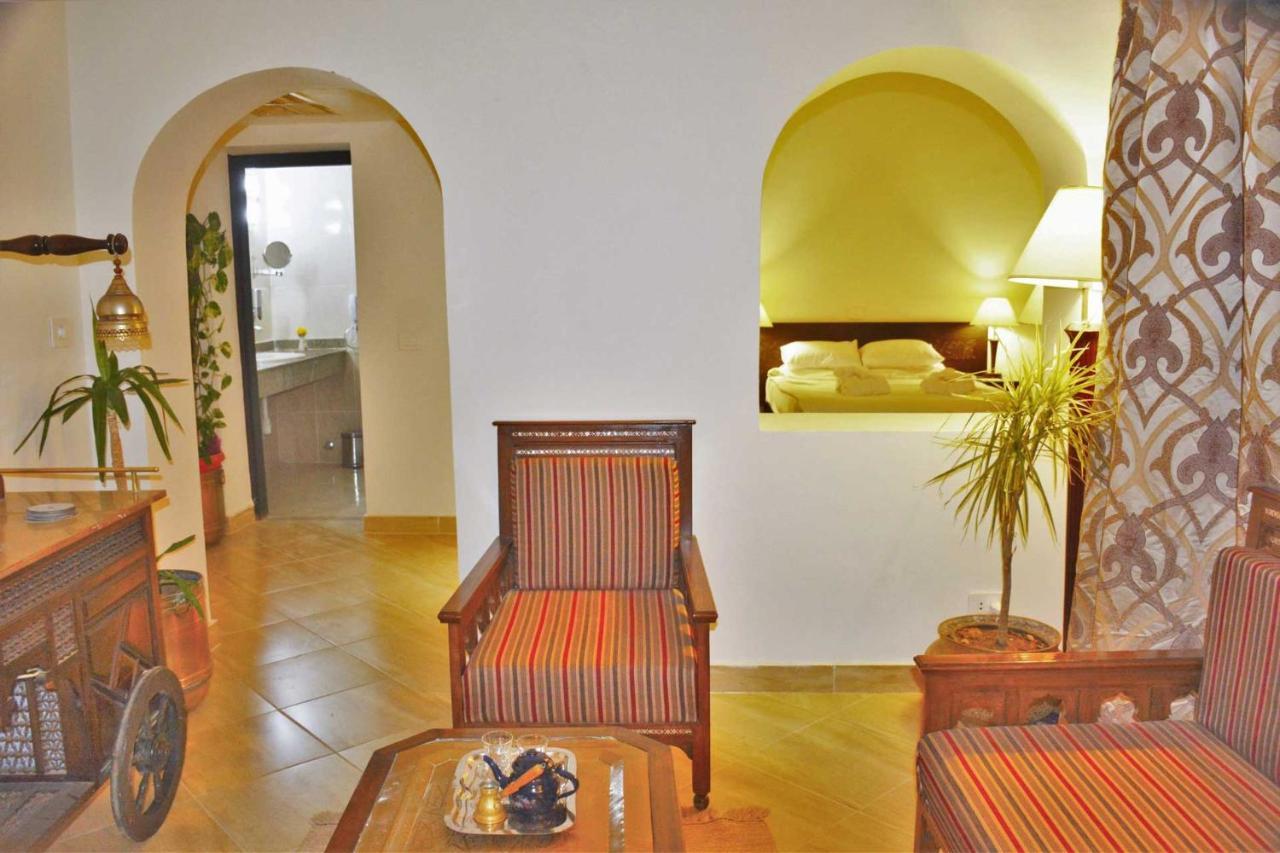 Rohanou Beach Resort El Qoseir Exterior photo